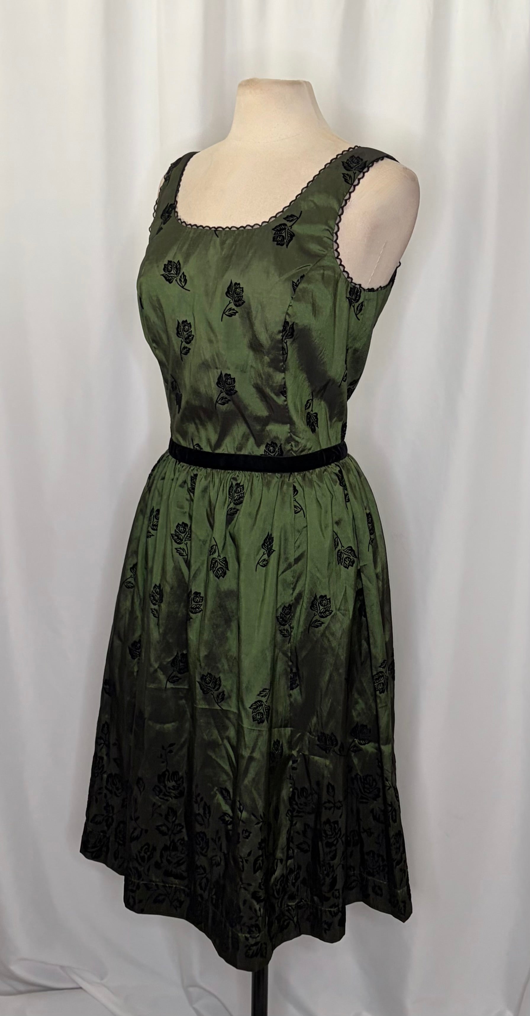 NECA Twilight New Moon Bella Swan Birthday Dress Green Floral Romantic 2XL