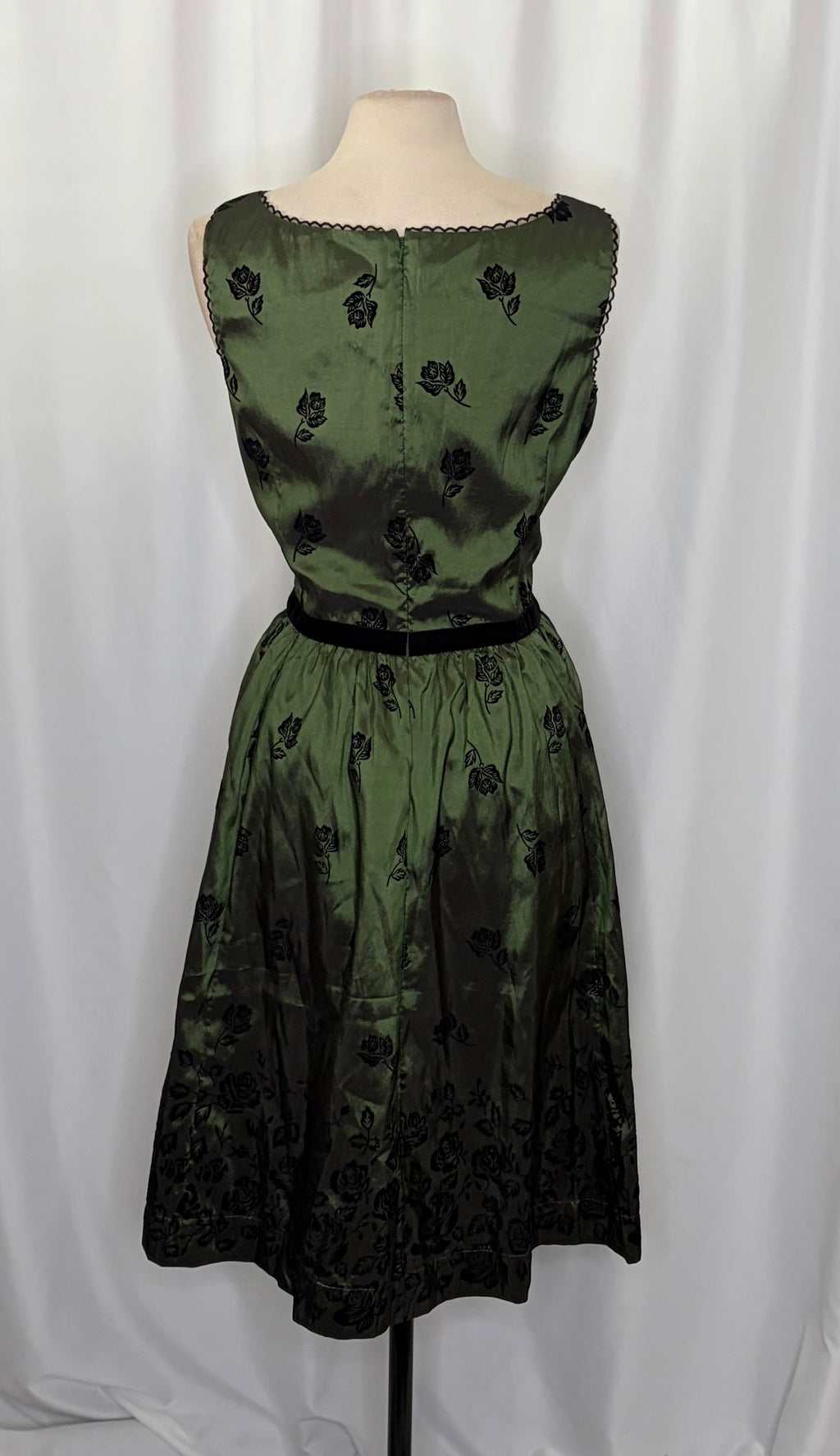 NECA Twilight New Moon Bella Swan Birthday Dress Green Floral Romantic 2XL