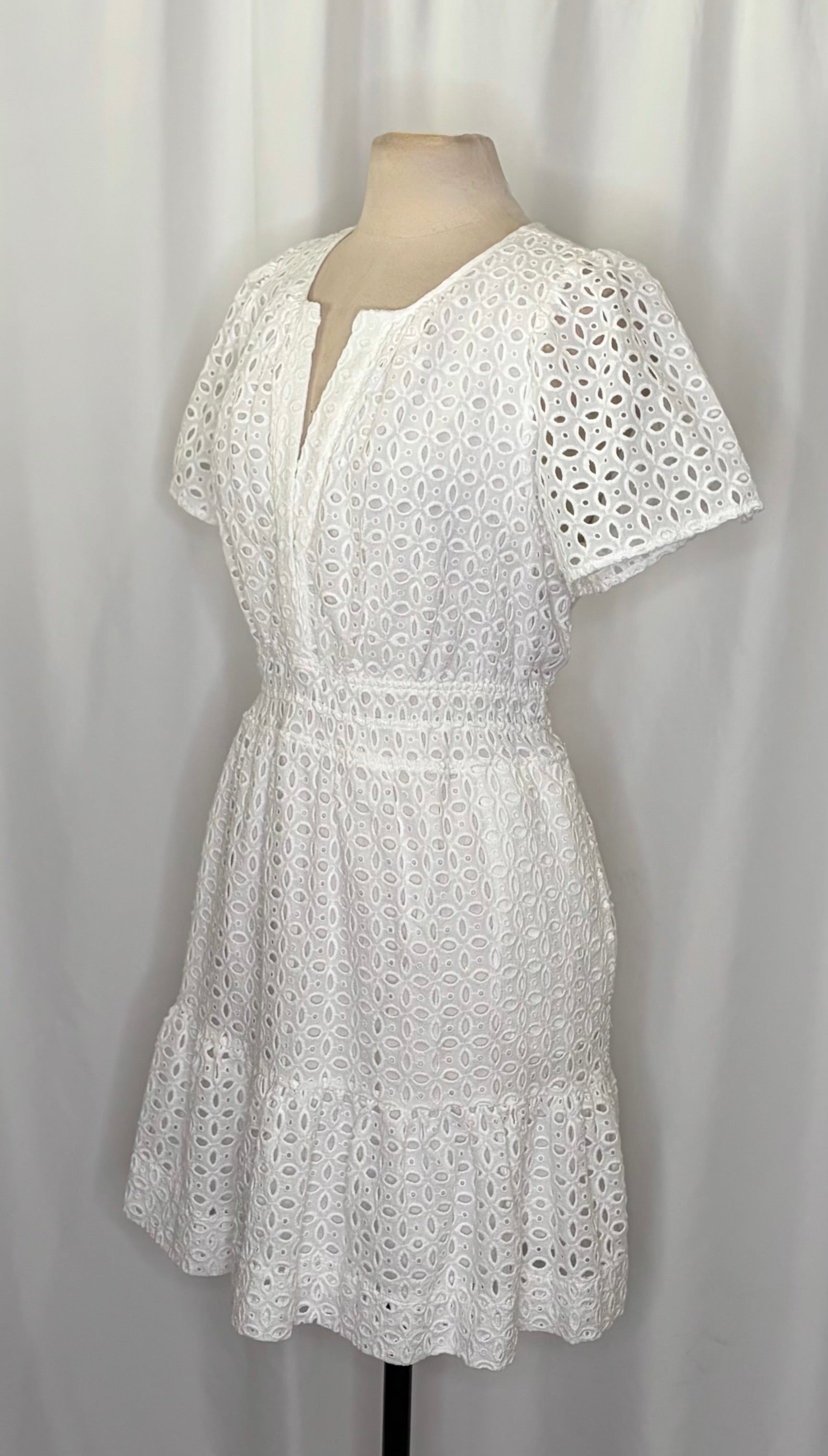 ANTHROPOLOGIE The Somerset White Eyelet Mini Dress Embroidered Smocked X-Large