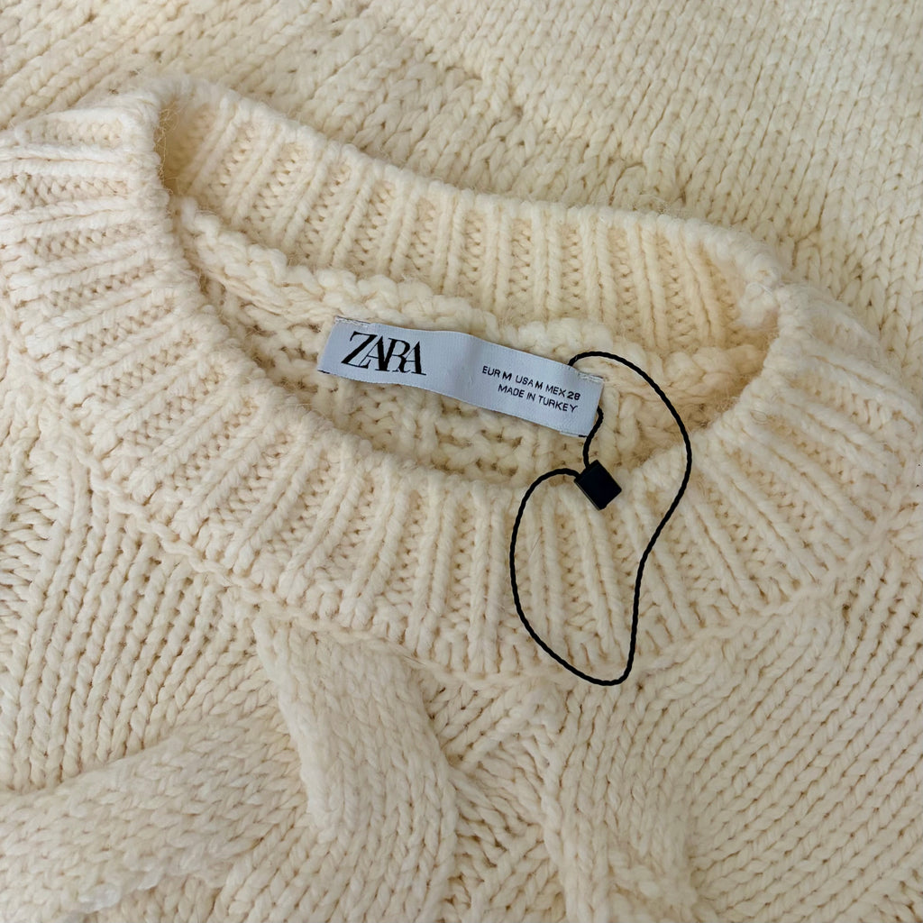 ZARA Cable Knit Chunky Sweater Solid Ivory Knit Knitwear Preppy Chic Medium