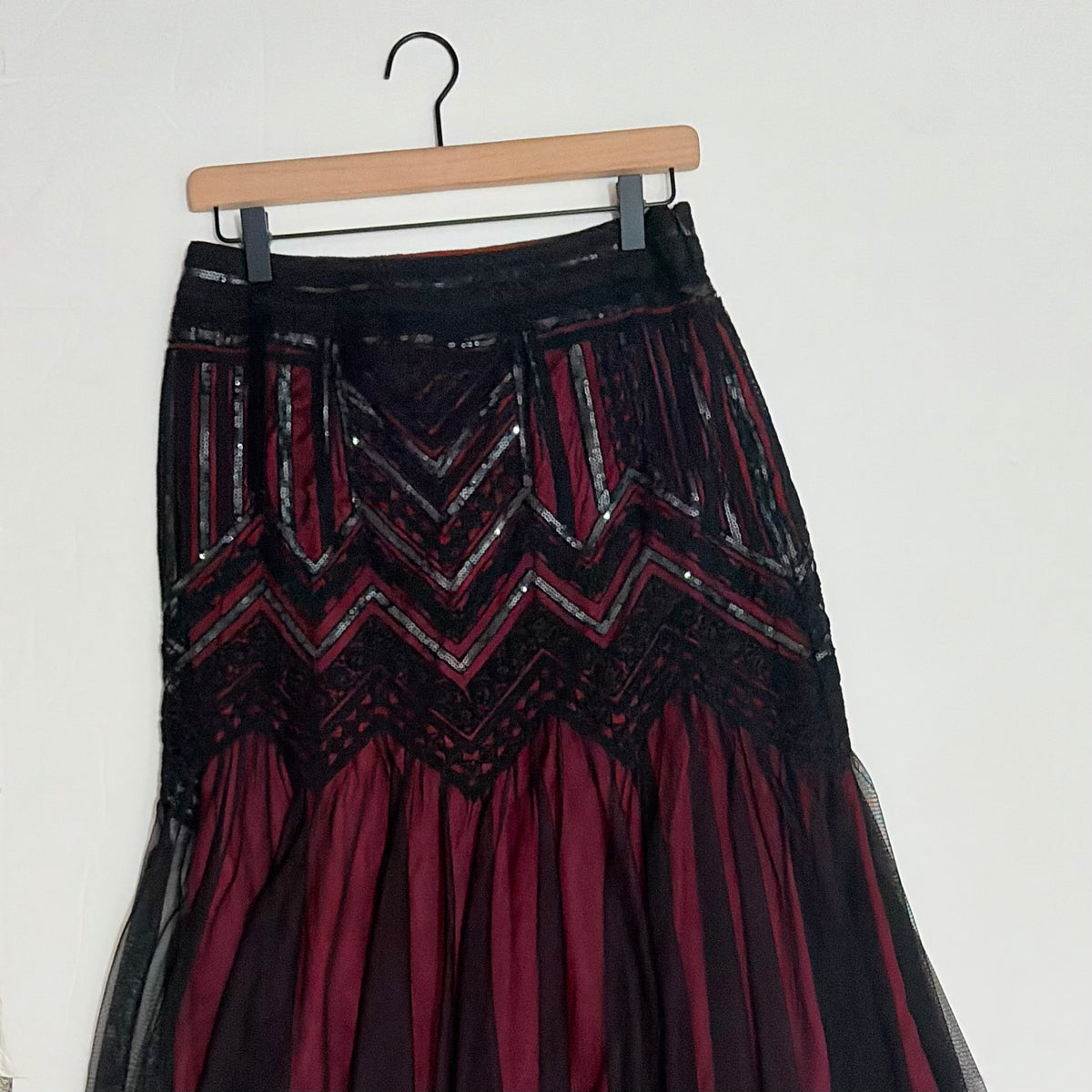 Anthropologie GEISHA DESIGNS Marlee Sequin Lace Tulle Midi Skirt Size 6