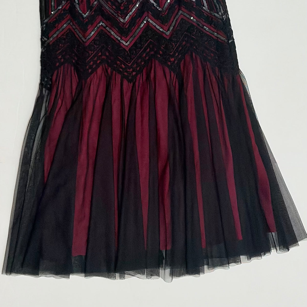 Anthropologie GEISHA DESIGNS Marlee Sequin Lace Tulle Midi Skirt Size 6