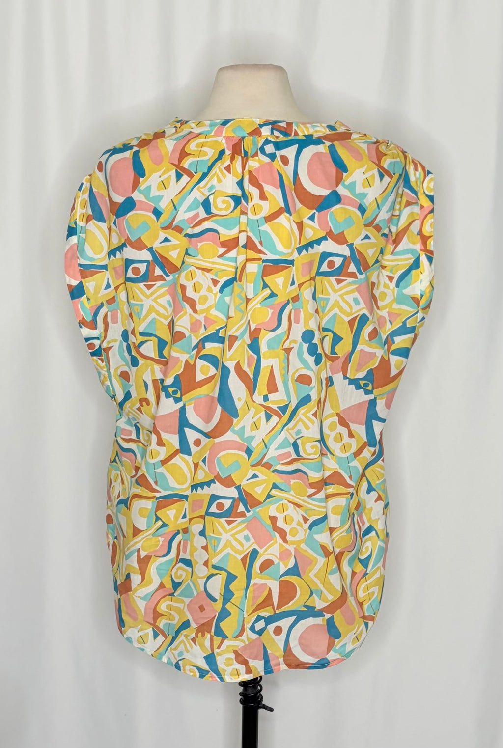 ANTHROPOLOGIE Danielle Kroll Brooklynite Button Down Blouse Top Abstract Medium