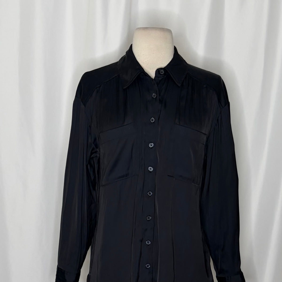 ANTHROPOLOGIE Black Satin Button Down Shirt Blouse Top Pockets Solid Small