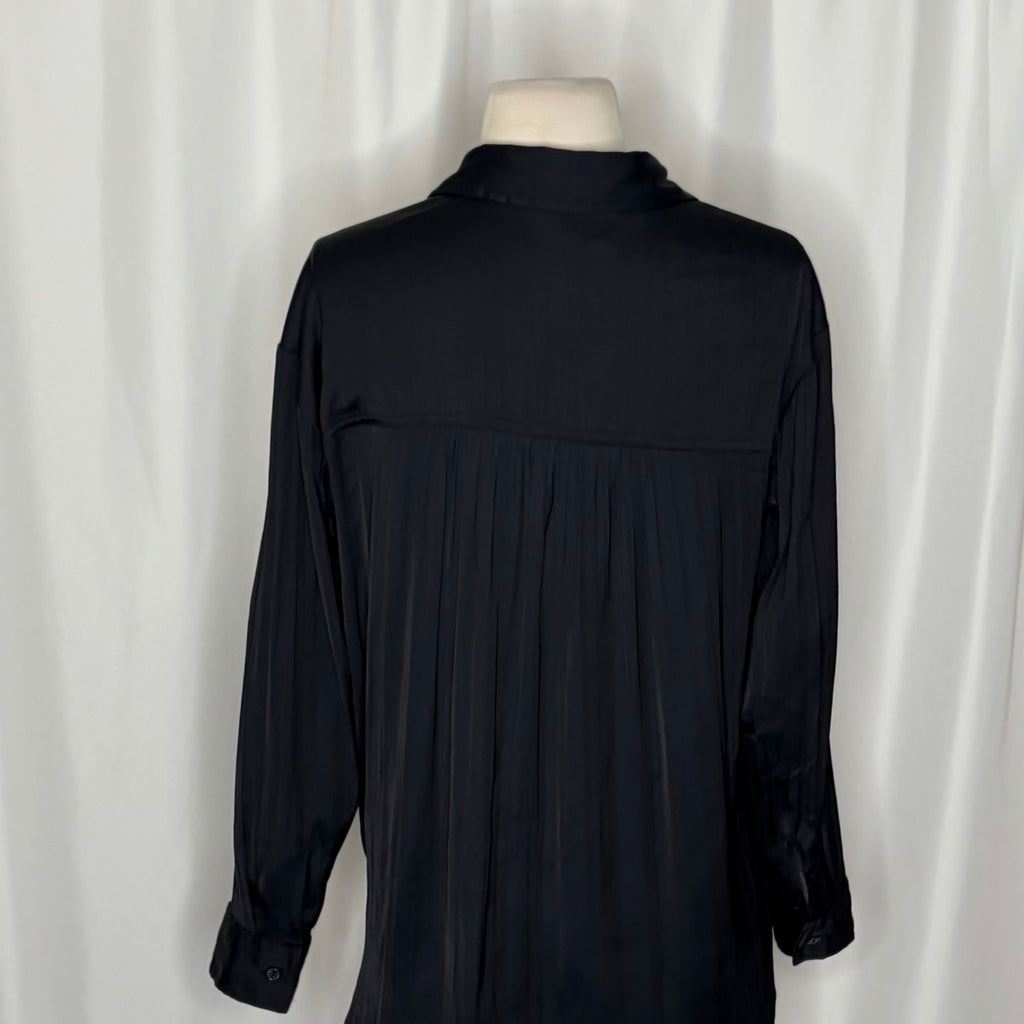 ANTHROPOLOGIE Black Satin Button Down Shirt Blouse Top Pockets Solid Small