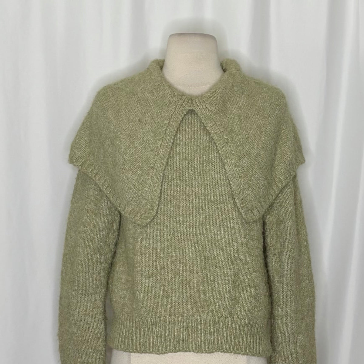 ZARA Wide Lapel Cape Collar Knit Sweater Sage Green Pullover Cottagecore Medium