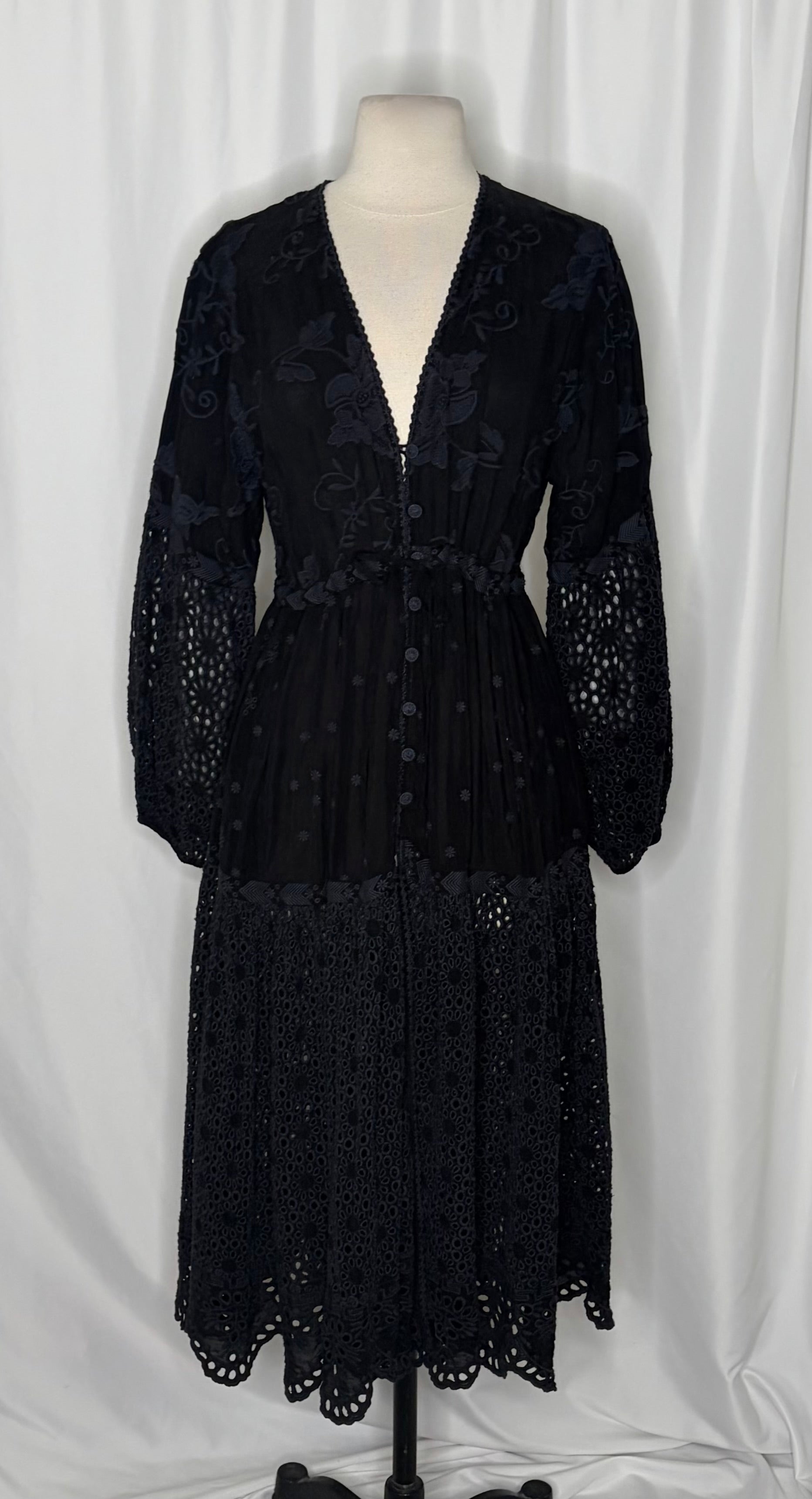 NWT!! JOHNNY WAS Jupiter Mosaic Kimono Black Embroidered Eyelet Duster Small