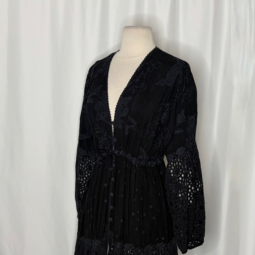 NWT!! JOHNNY WAS Jupiter Mosaic Kimono Black Embroidered Eyelet Duster Small