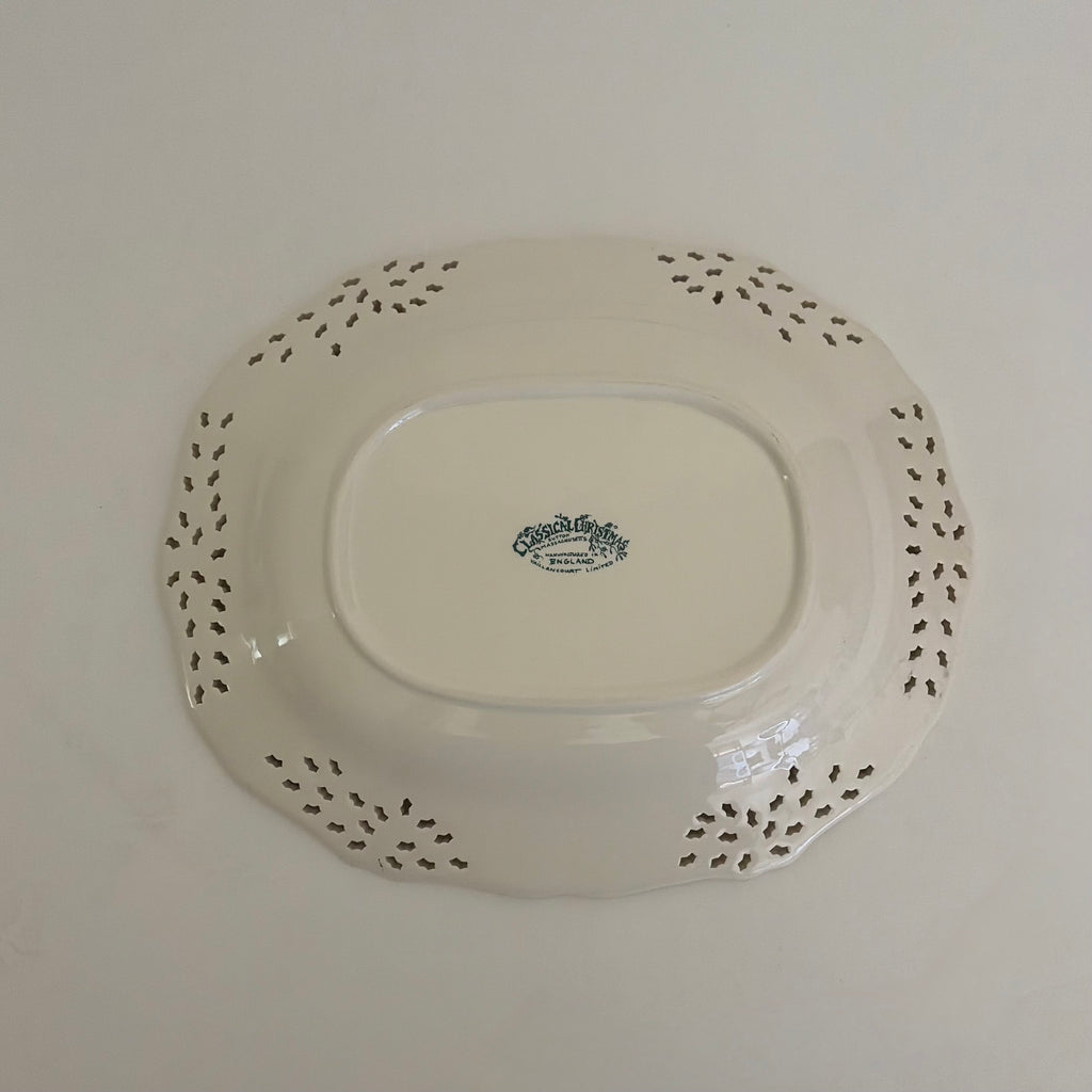 VAILLANCOURT Classical Christmas 11" Pierced Reindeer Platter Plate England Deer