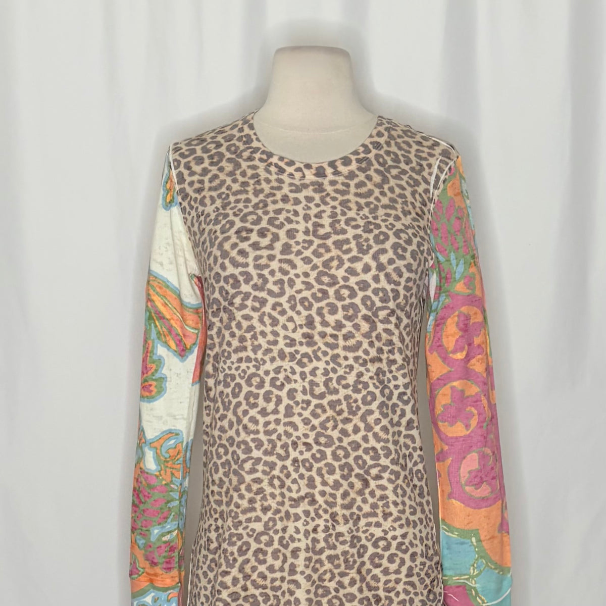 Sundance WHIMSY ROSE Leopard Mixed Print Thermal Top Small Animal Made in USA