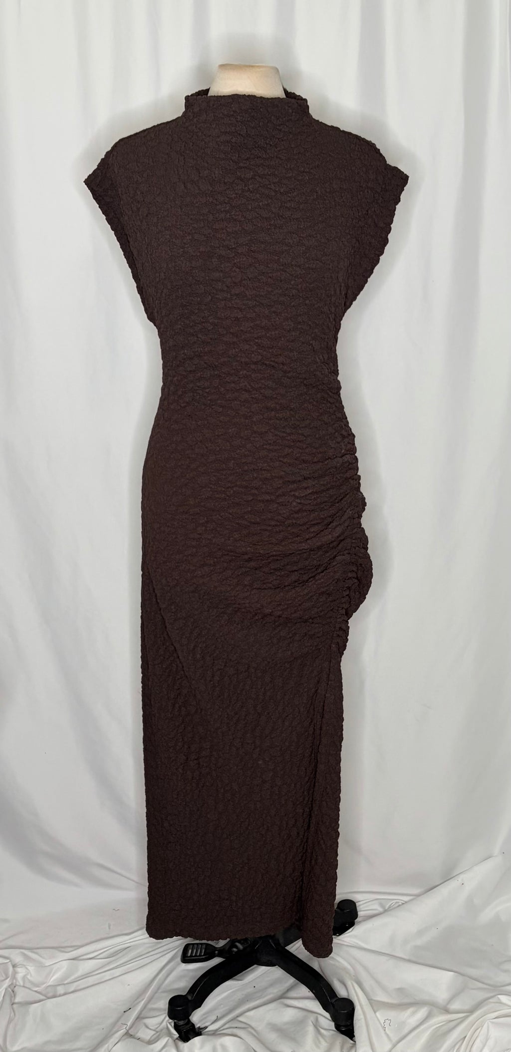 NWT!! ANTHROPOLOGIE Maya Ruched Cowl Neck Textured Midi Dress Chocolate Large