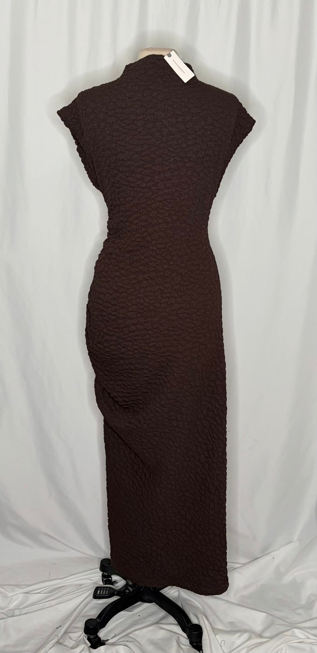 NWT!! ANTHROPOLOGIE Maya Ruched Cowl Neck Textured Midi Dress Chocolate Large