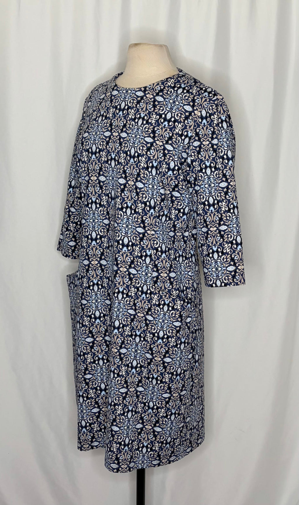 J. MCLAUGHLIN Catalyst Dress Blue White Mosaic Print Stretch Knit Pockets XL