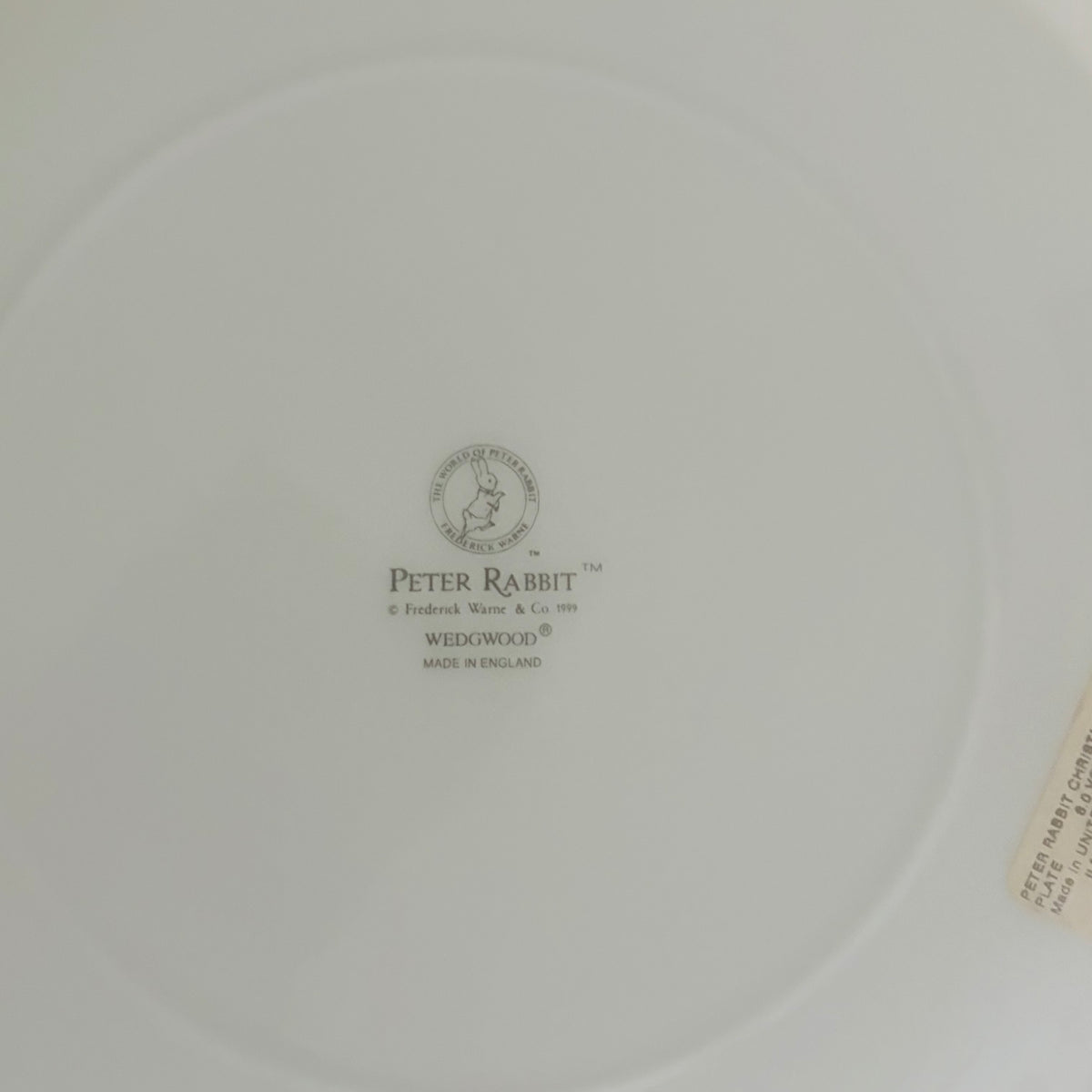 Vintage Wedgwood Peter Rabbit Christmas 1999 Plate 8 Inch