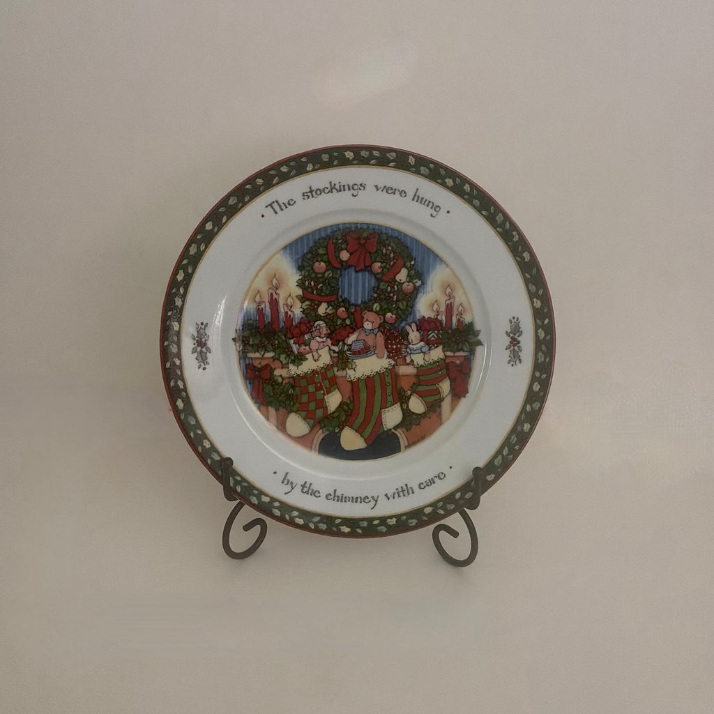 Vintage Susan Winget A Christmas Story Stockings Plate