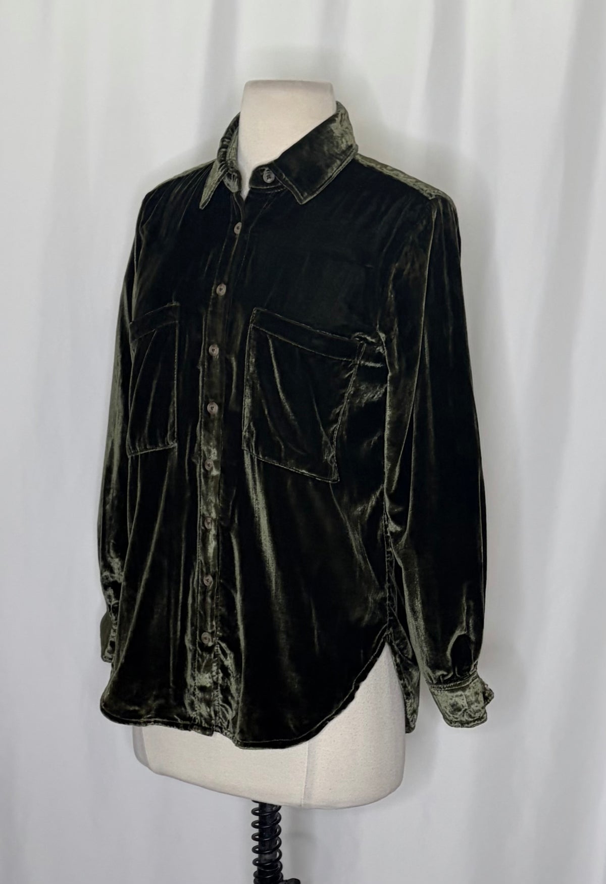 Anthropologie Pilcro Hadley Velvet Buttondown XSP