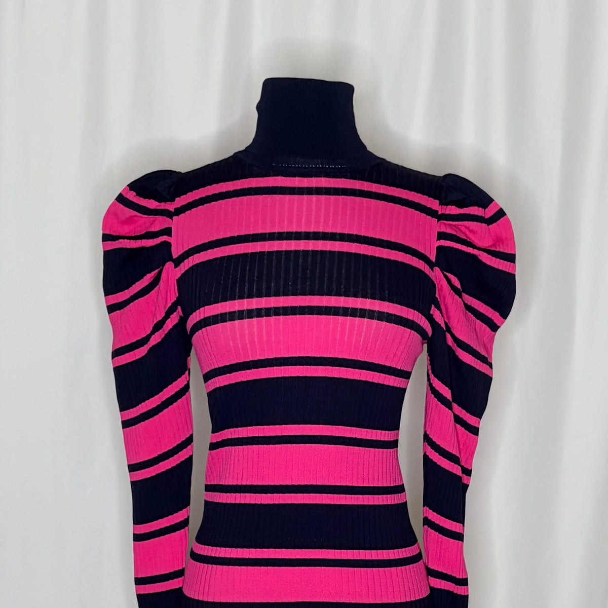Zara Pink Navy Puff Sleeve Sweater M
