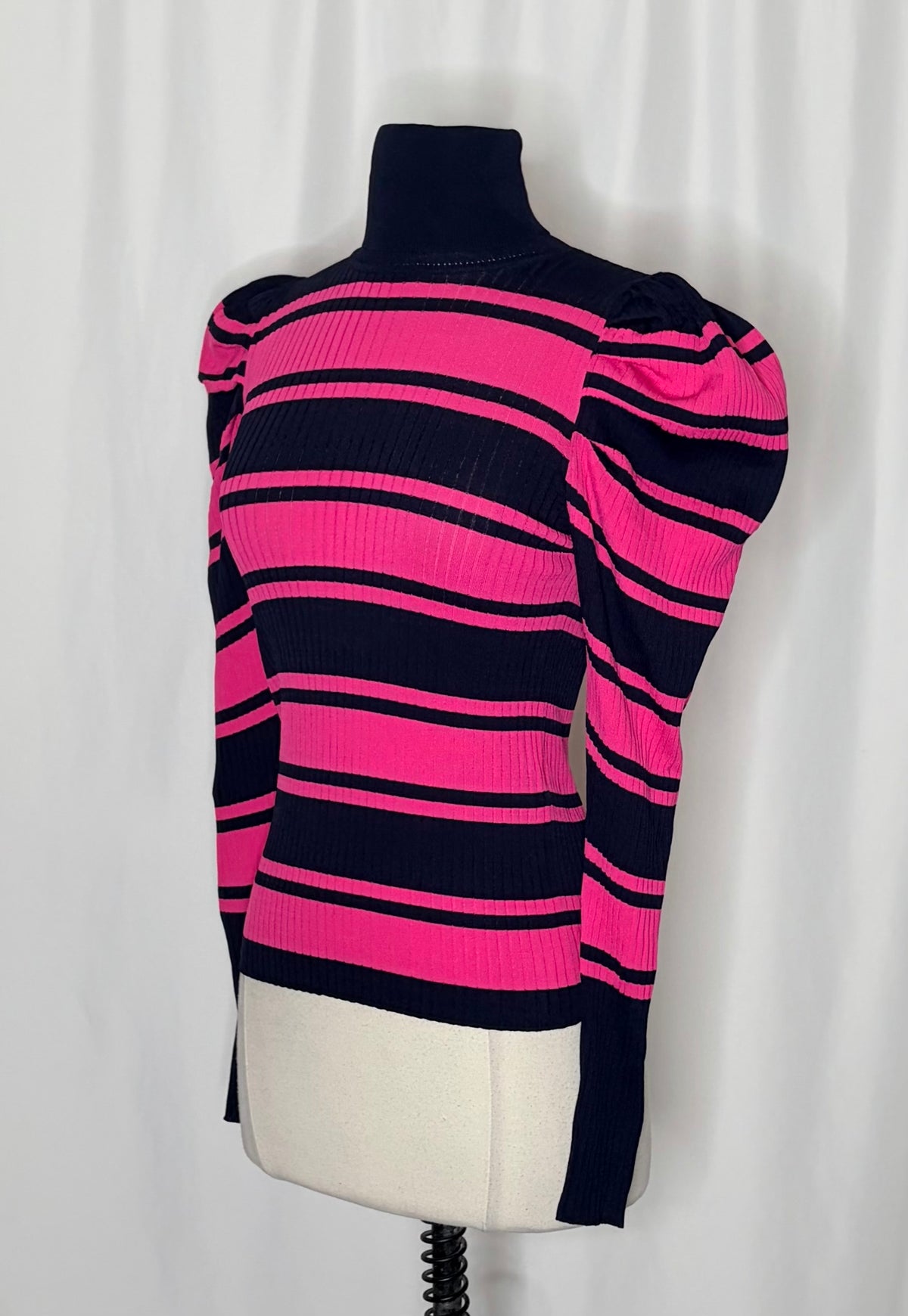 Zara Pink Navy Puff Sleeve Sweater M
