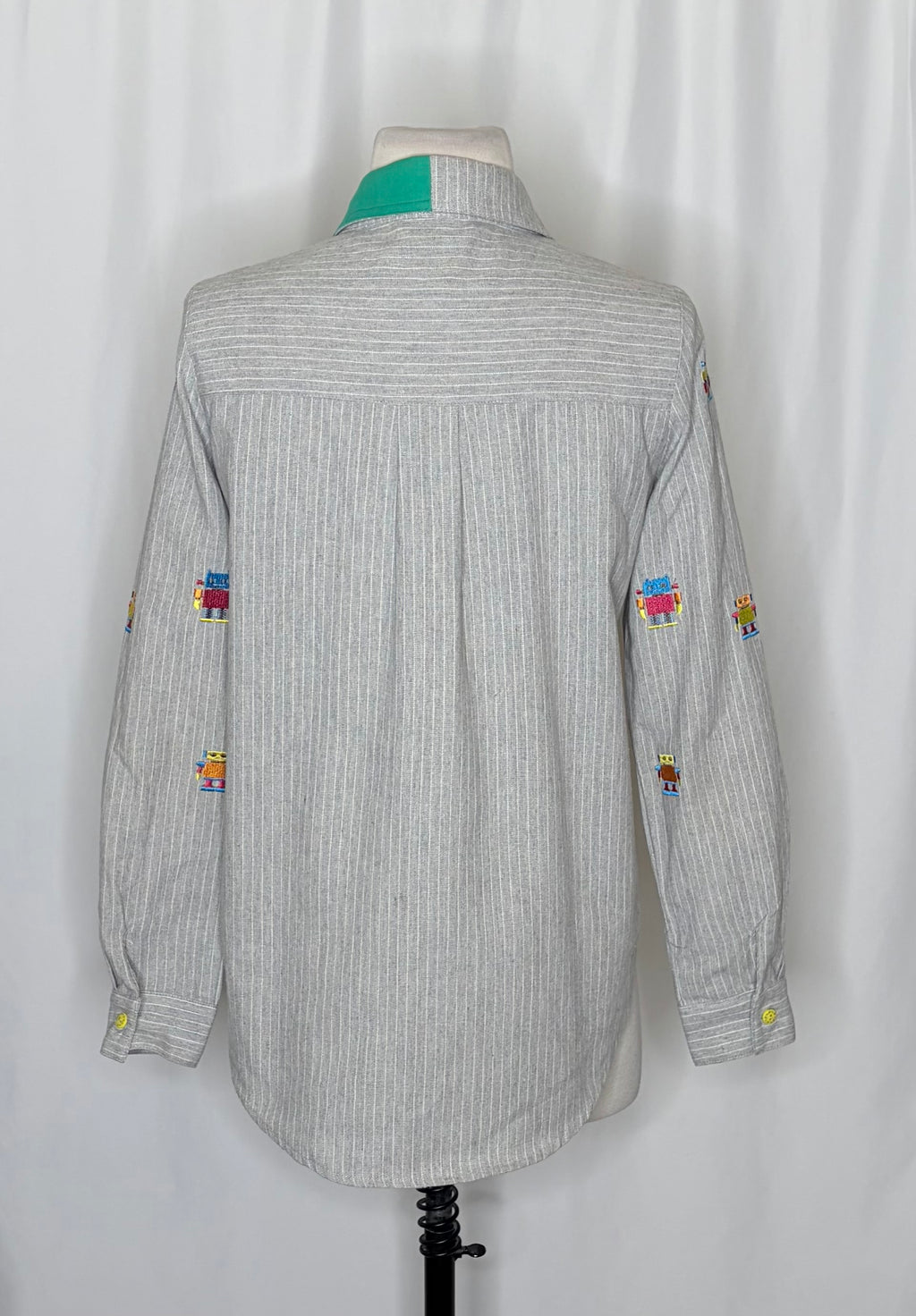 ELF SACK Embroidered Robot Pinstripe Shirt Small