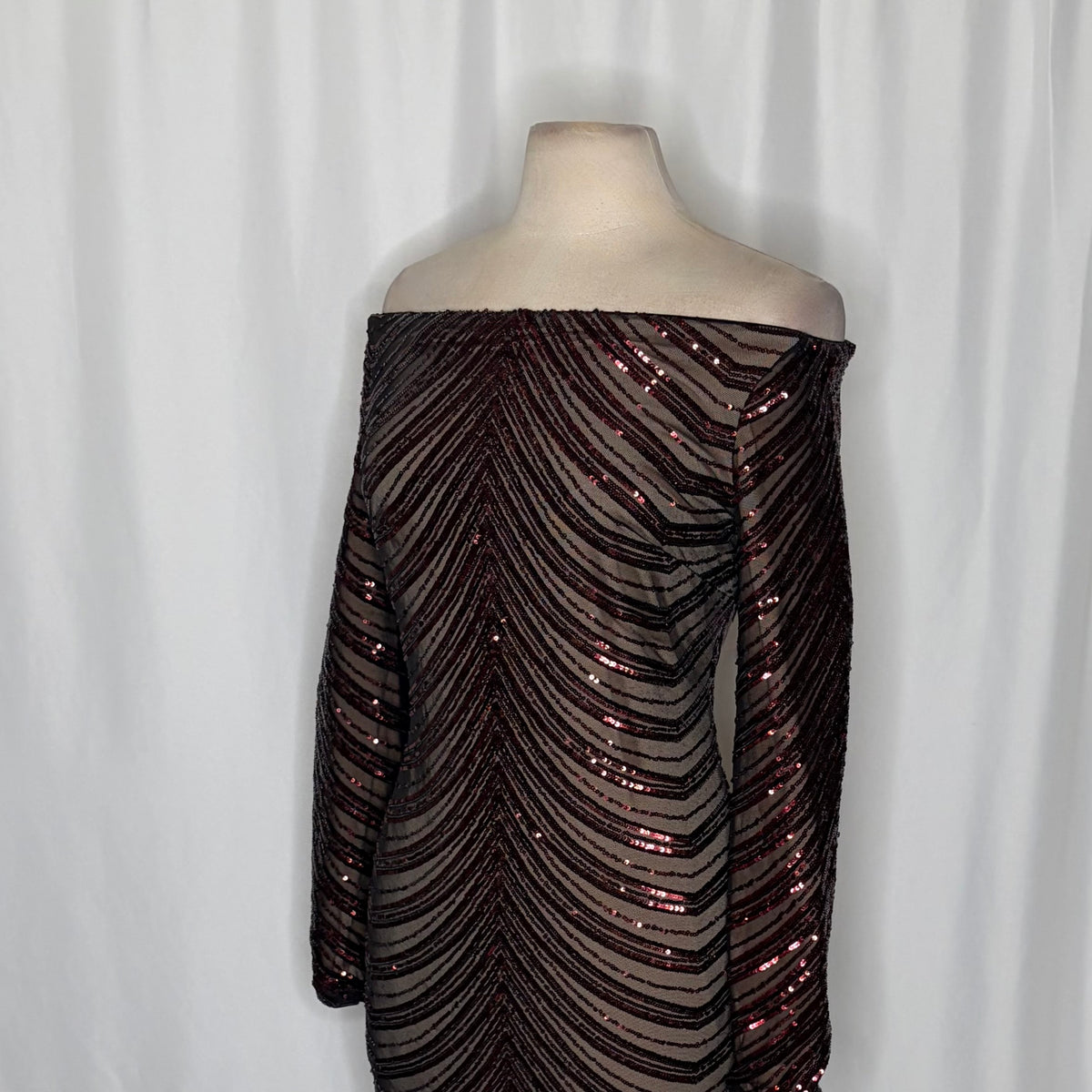 Dress the Population Malia Sequin Dress Medium