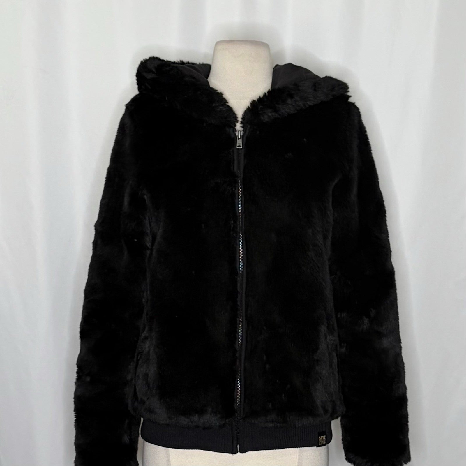 Victoria's Secret PINK Limited Edition Reversible Fur Coat Black Fashion Show S