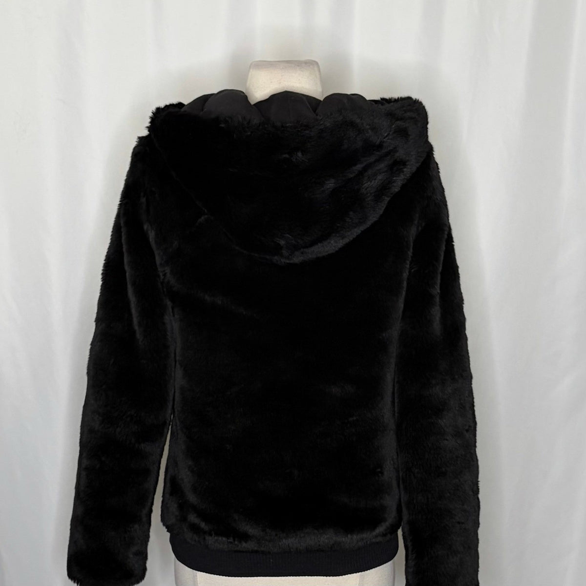 Victoria's Secret PINK Limited Edition Reversible Fur Coat Black Fashion Show S