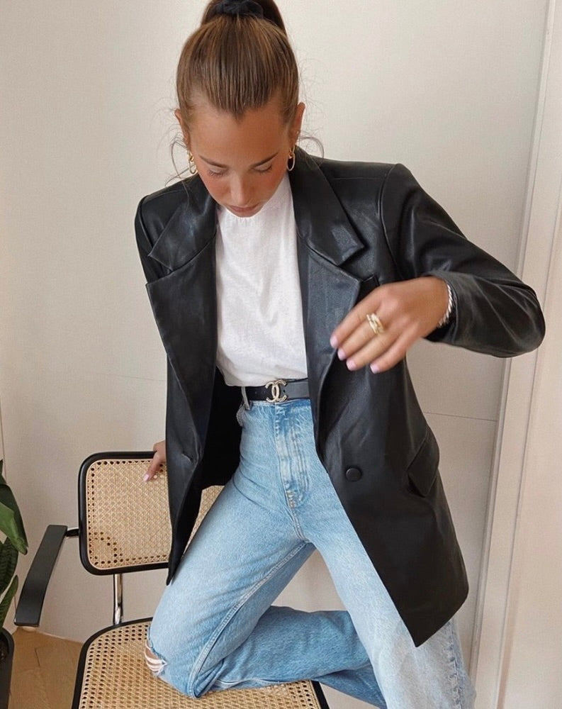 WeWoreWhat Downtown Vegan Faux Leather Blazer – Black – Small
