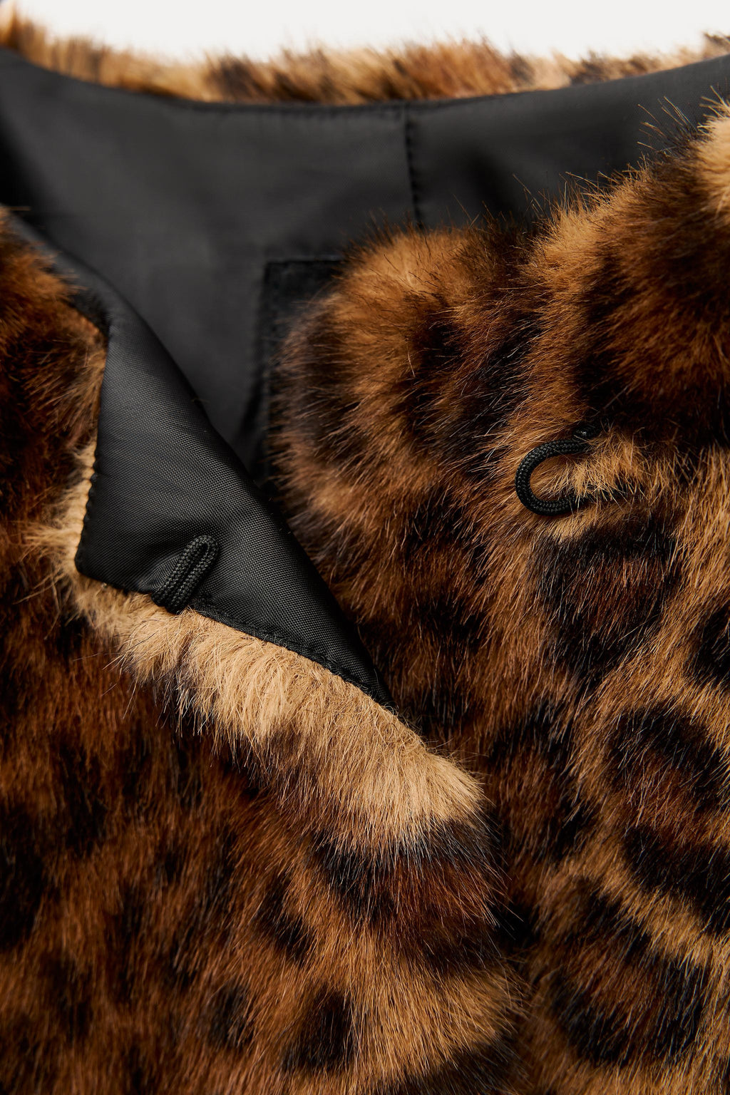 ZARA Leopard Animal Print Faux Fur Coat Jacket Medium Hook Front Lined Medium