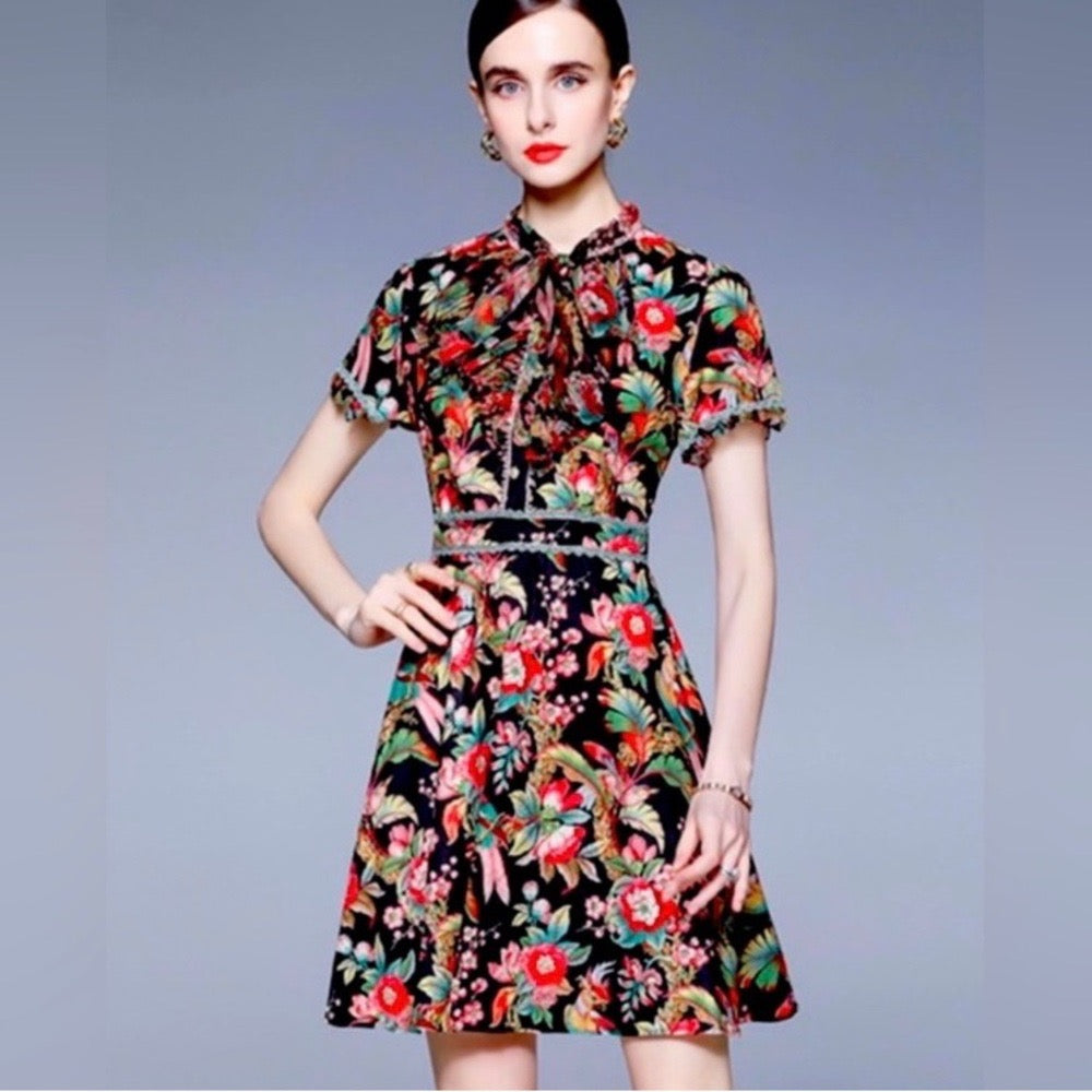 DALIA MACPHEE Floral Lace Trim Mini Dress Tie Neck Tropical Floral Size Small