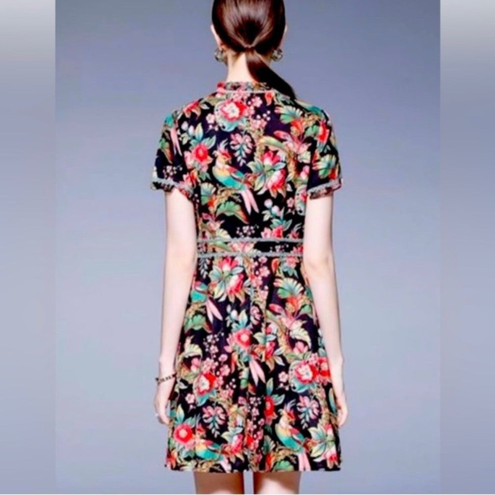 DALIA MACPHEE Floral Lace Trim Mini Dress Tie Neck Tropical Floral Size Small