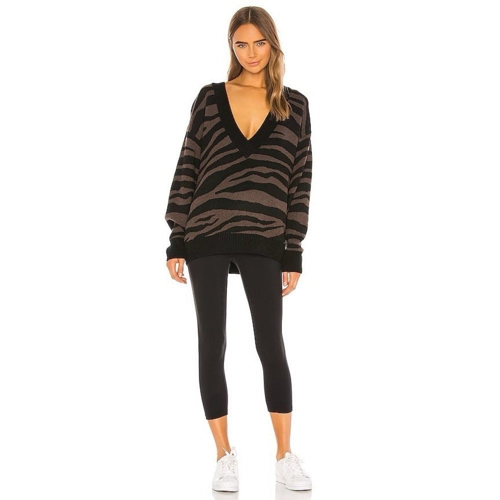 VARLEY Calvert Sweater Bracken Black Zebra Animal Print Merino Wool Blend Large
