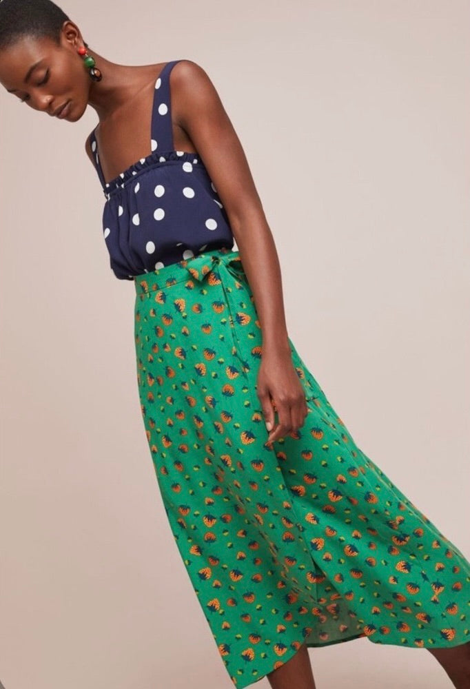 NWT!! ANTHROPOLOGIE Colloquial Wrap Skirt #35 Conversations Strawberry Medium